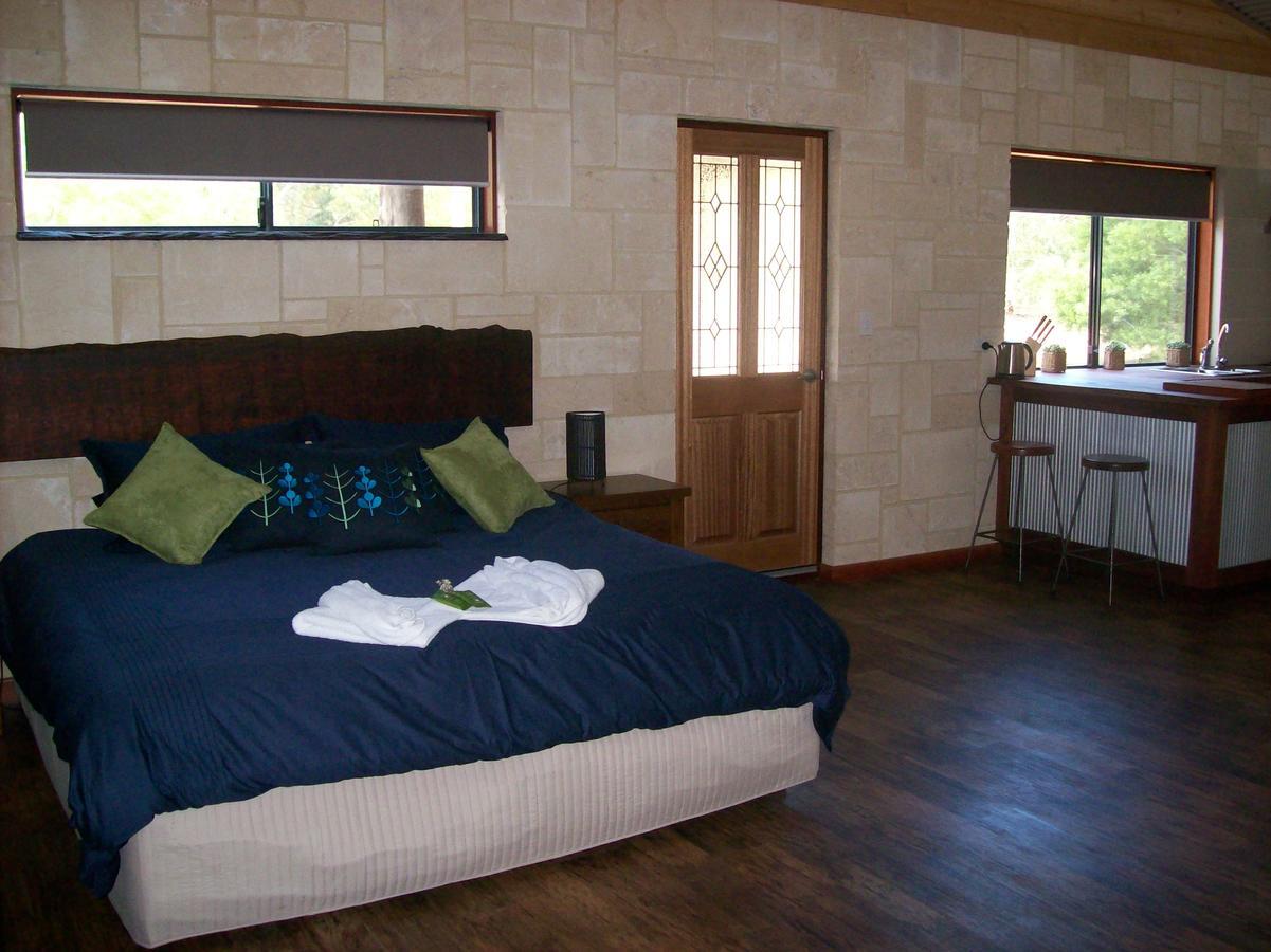 Silversprings Spa Retreat Pet Friendly Cottages And Glampings Metricup Exterior foto